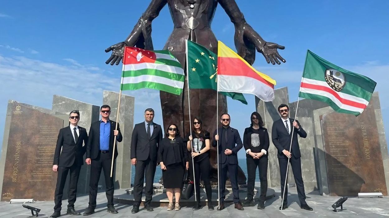 Members of the North Caucasian diaspora in Turkey in front of the recently unveiled Members of the North Caucasian diaspora in Turkey in front of the recently unveiled