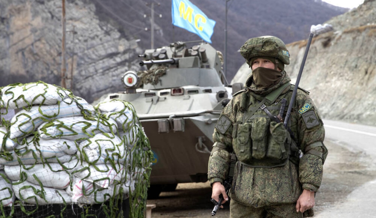 A Russian peacekeeper at a checkpoint near the village of Dadivank.
