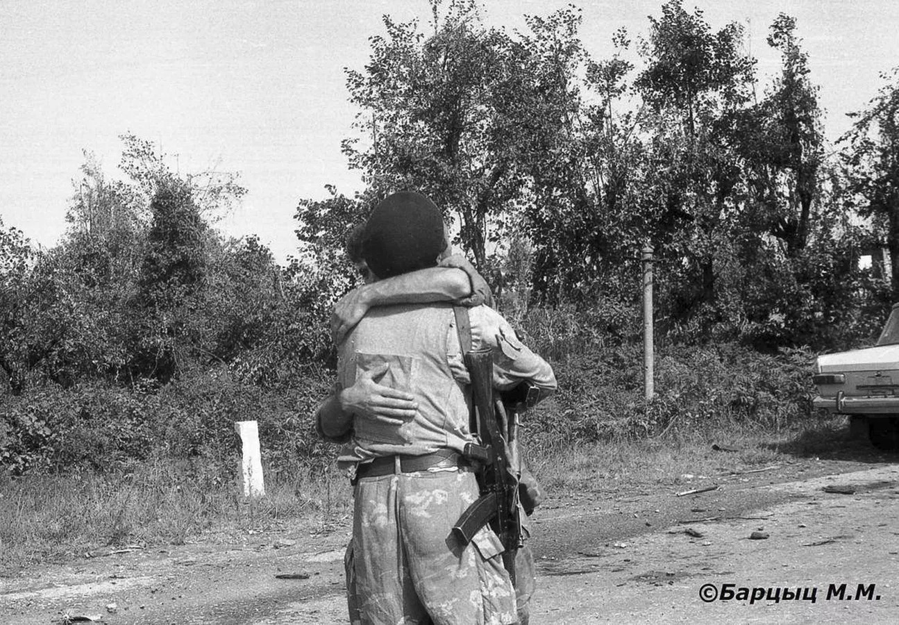 The fighters of the Abkhazian army were delighted at the meeting of the two fronts. 