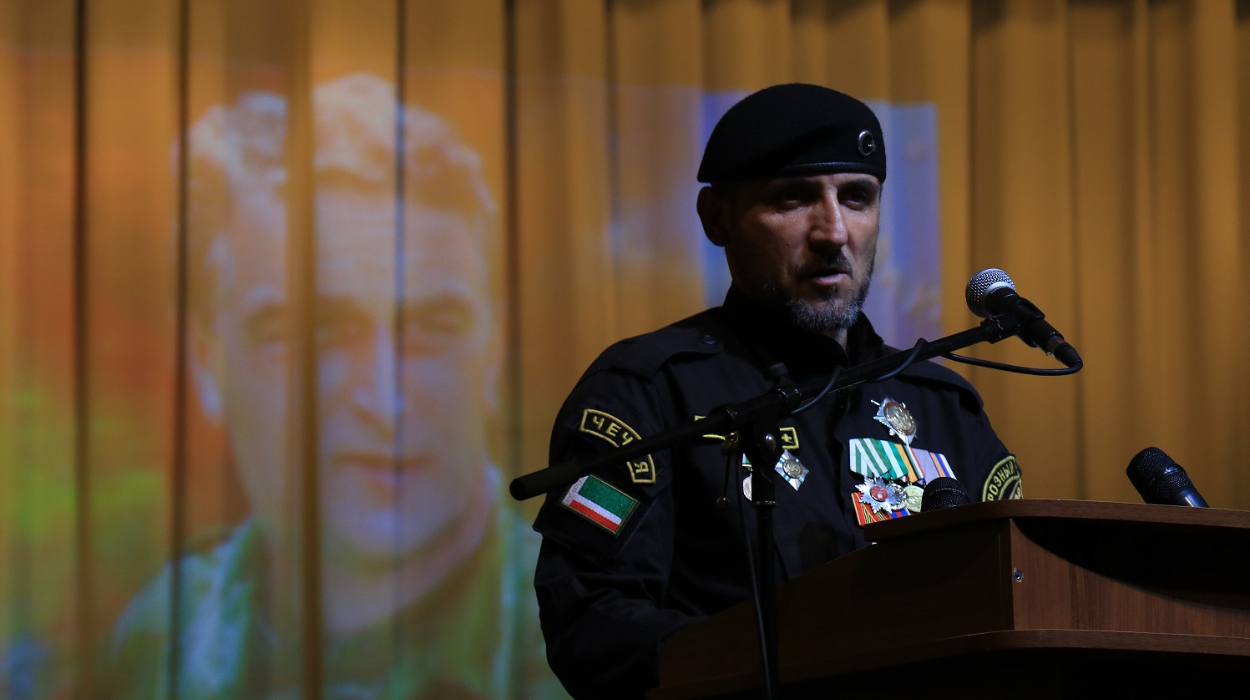 Vakhit Kerimov, Chairman of the Chechen Volunteers Association (1992–1993 War) Vakhit Kerimov, Chairman of the Chechen Volunteers Association (1992–1993 War)
