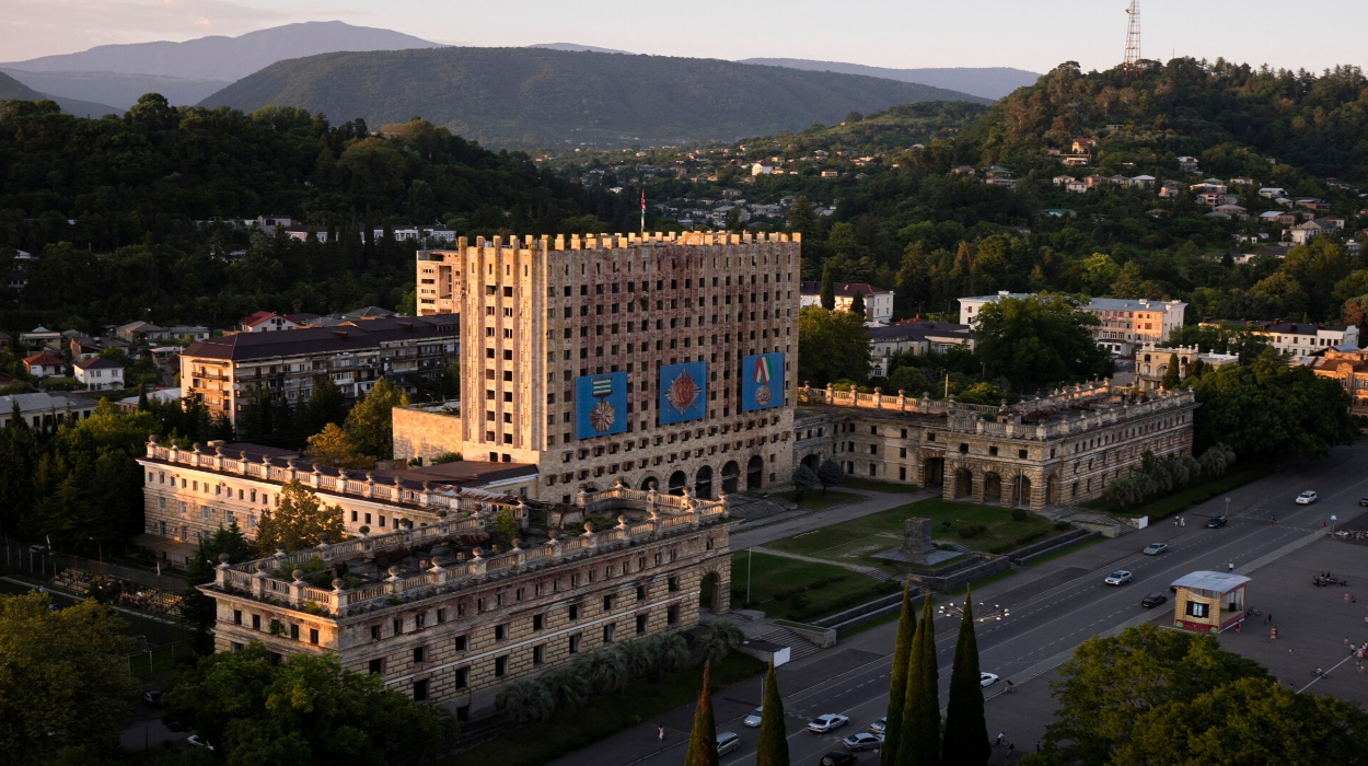 The Council of Ministers building heavily damaged during the 1992–1993 Georgian-Abkhazian War. The Council of Ministers building heavily damaged during the 1992–1993 Georgian-Abkhazian War.