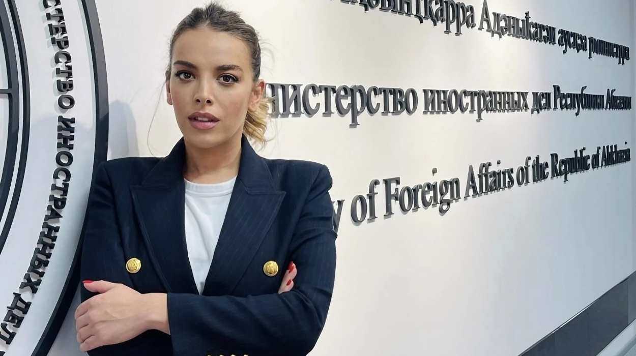 Milana Tsvizhba, Head of the Press Service at the Foreign Ministry of the Republic of Abkhazia. Milana Tsvizhba, Head of the Press Service at the Foreign Ministry of the Republic of Abkhazia.