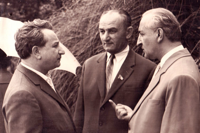 Georgy Gulia, Georgy Dzidzaria, Bagrat Shinkuba, Sukhum, June 1963